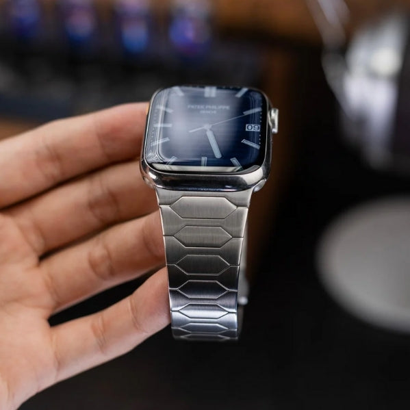 Titanium Apple Watch Band - Ti4